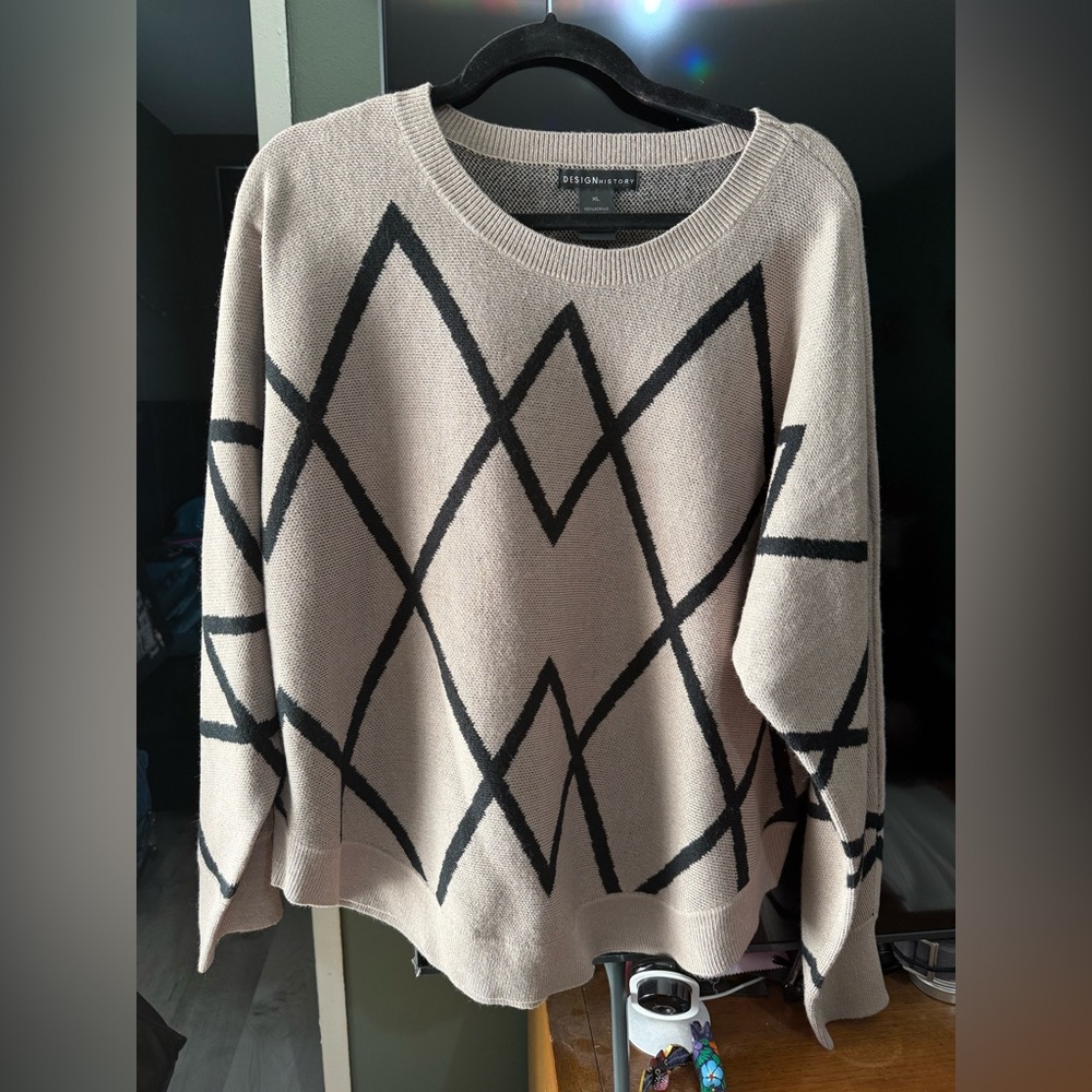 Design History Beige and Black Geometric Sweater